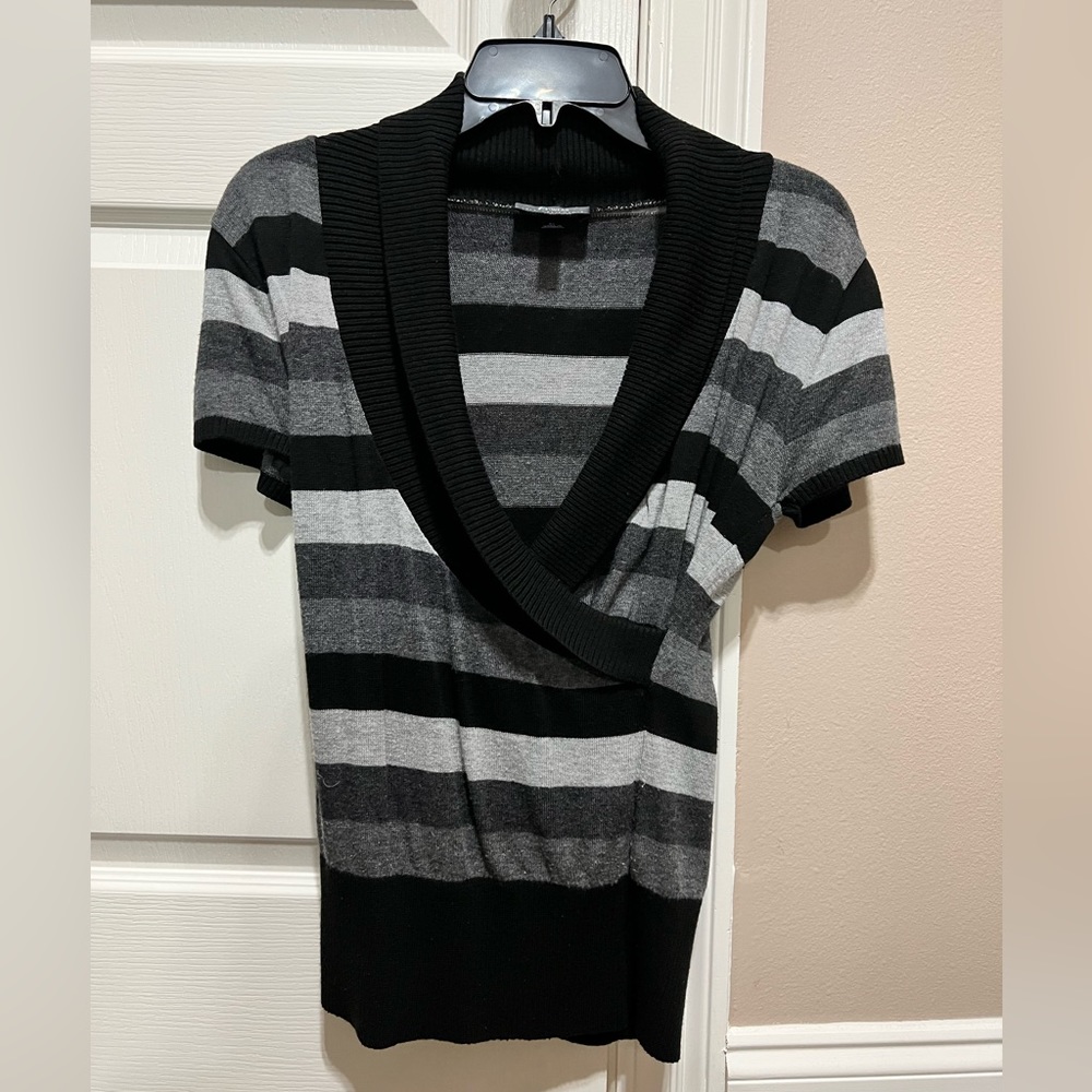Byer California sweater